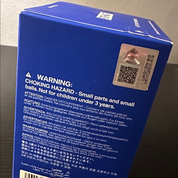 Pop Mart- Crybaby Crying to the Moon- confirmed: “the night sky” (NIB) - Picture 6 of 7